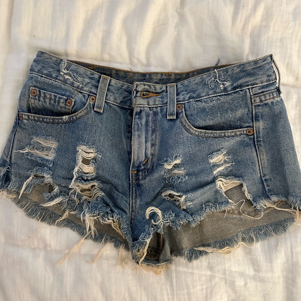Custom Levi’s shorts